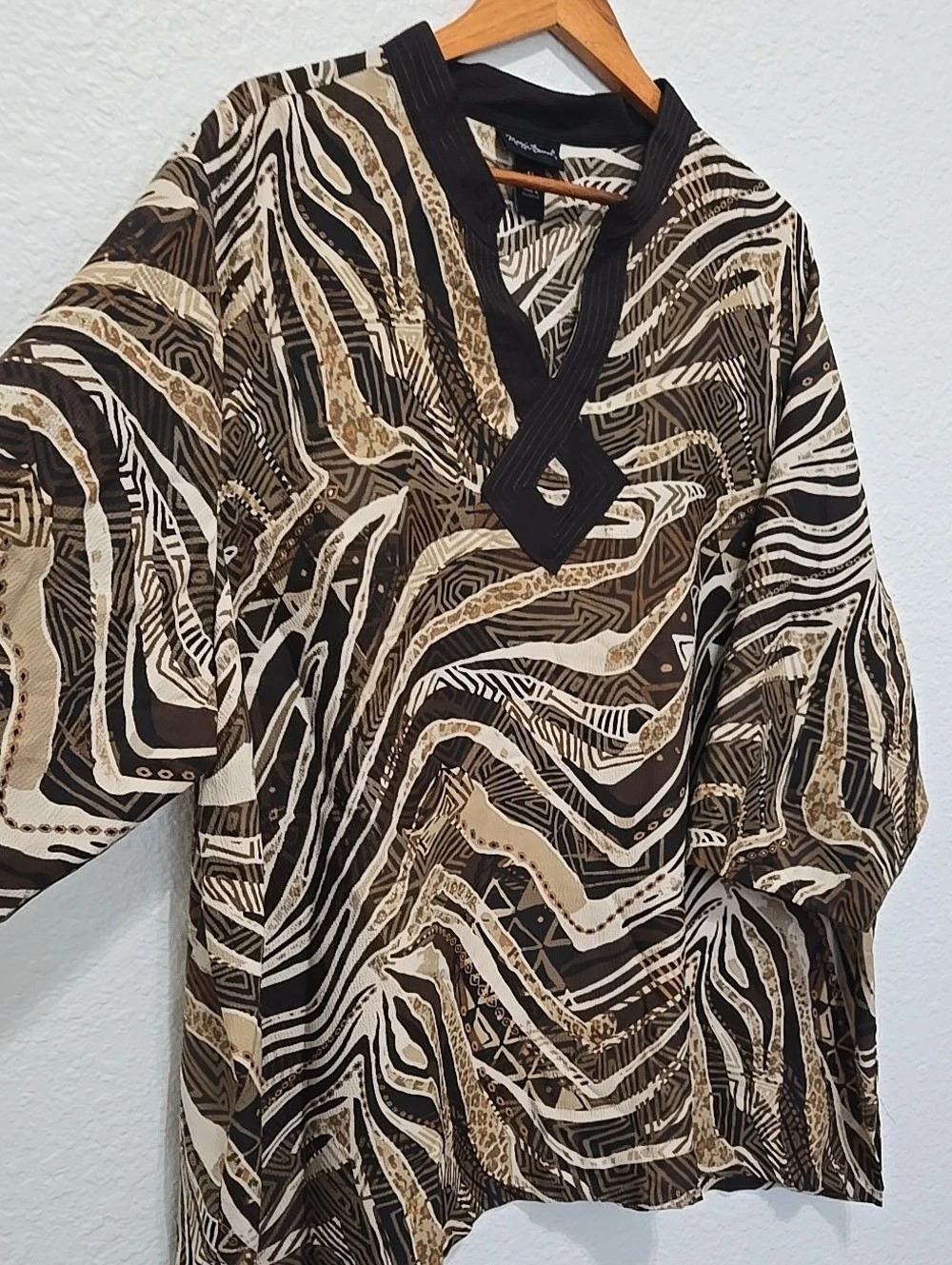 Maggie Barnes Geometric Animal Print Tunic in Brown & Black 4X Like New